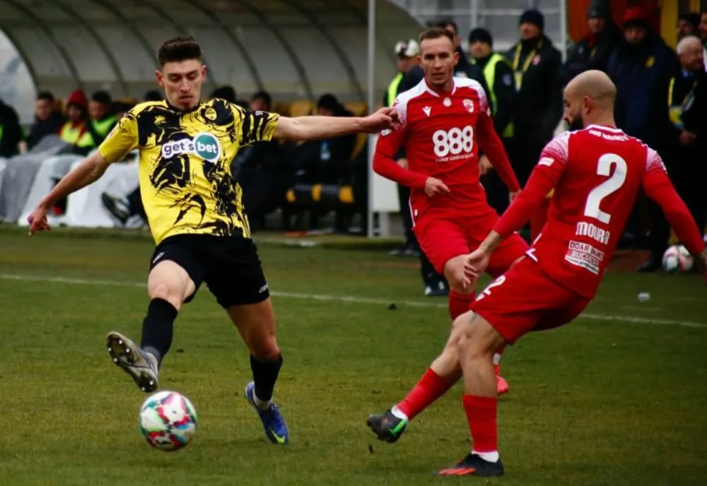 FC Brașov este învinsă de Dinamo și se îndepărtează de playoff!