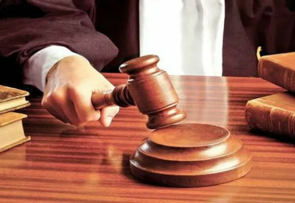 PROFESOR UNIVERSITAR DIN BRAȘOV, TRIMIS ÎN JUDECATĂ ALĂTURI DE ALȚI 12 INCULPAȚI