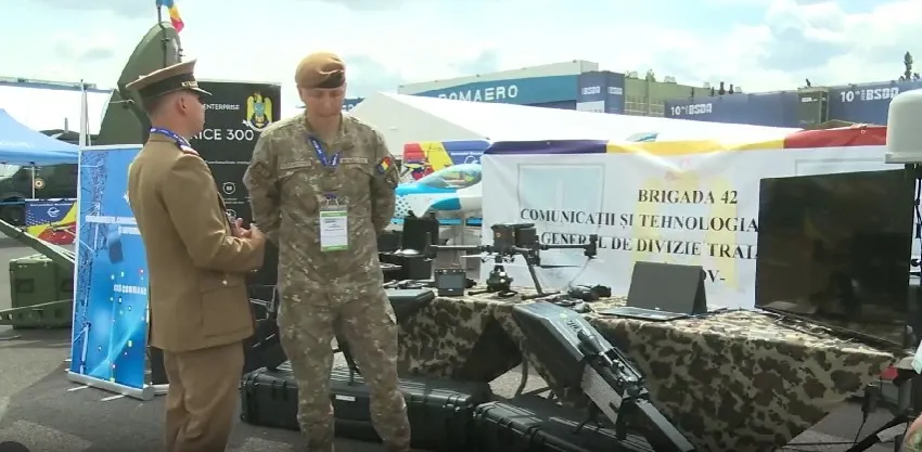Expoziție de armament
