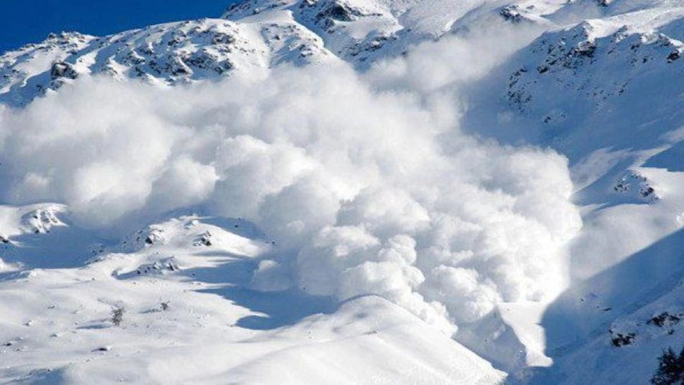 Risc mare de avalanşă în munţii Bucegi, Făgăraş, Parâng şi Ţarcu-Godeanu. Recomandările salvamontiștilor