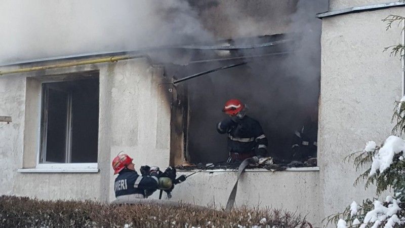 incendiu apartament