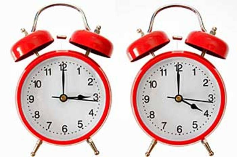three-oclock-four