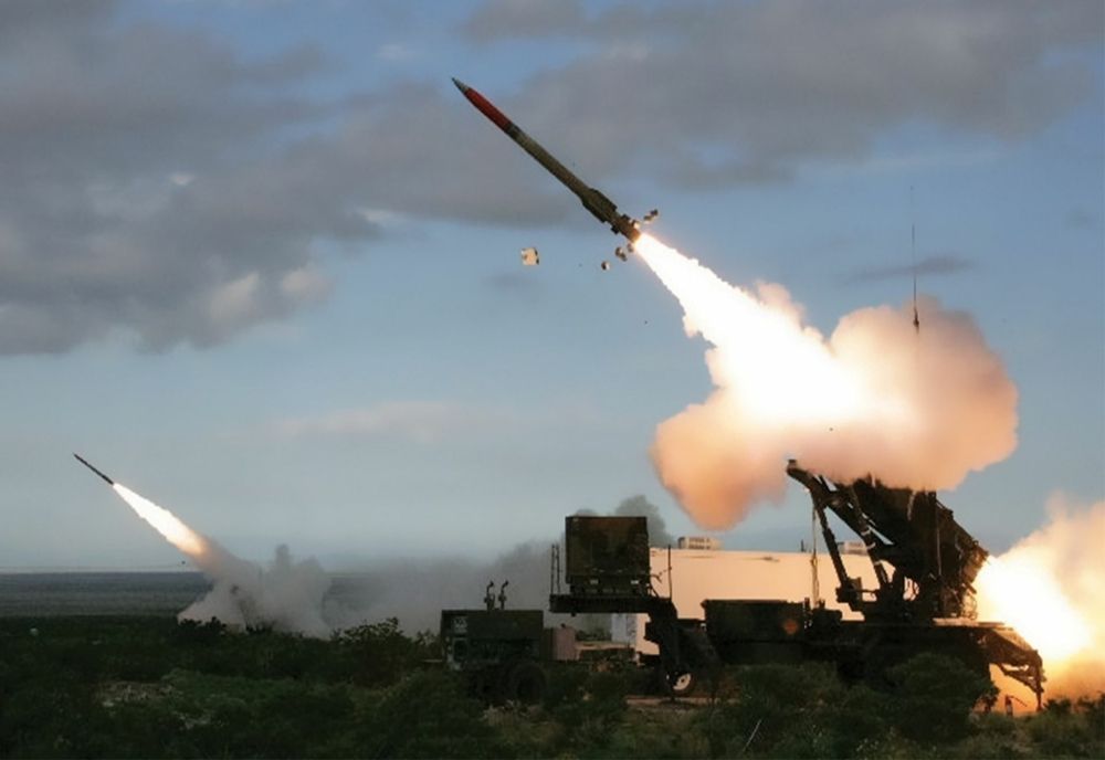 NATO trebuie să se pregătească pentru atacuri cu rachete rusești în Europa, avertizează generali de rang înalt