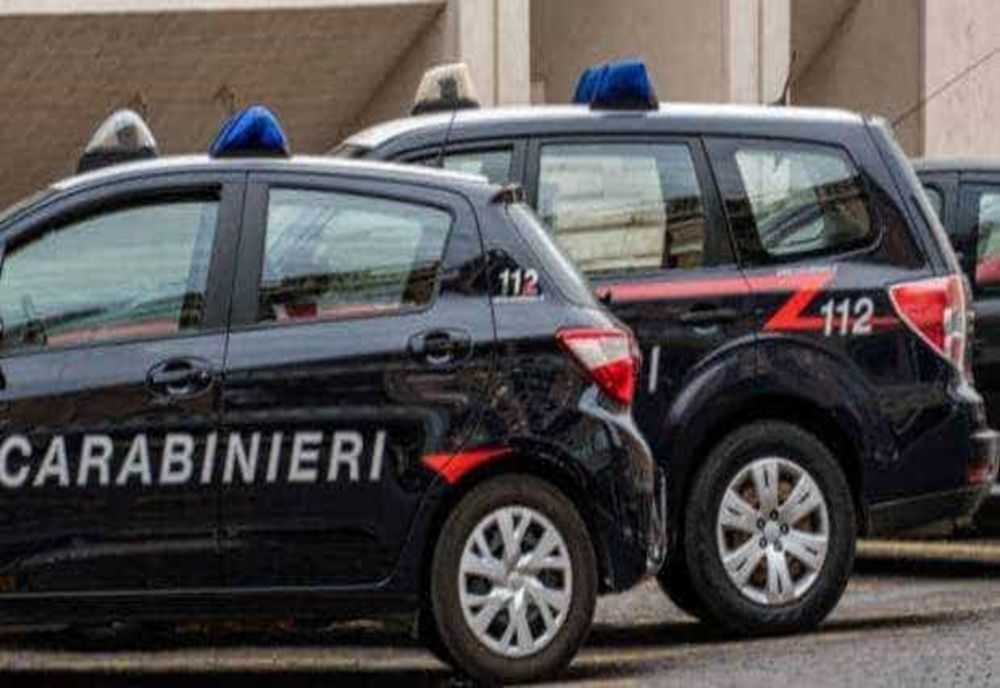 ROMÂNI ARESTAȚI ÎN ITALIA PENTRU TRAFIC DE MIGRANȚI. 15.000 DE DOLARI PENTRU O CĂLĂTORIE ILEGALĂ DIN TUNISIA