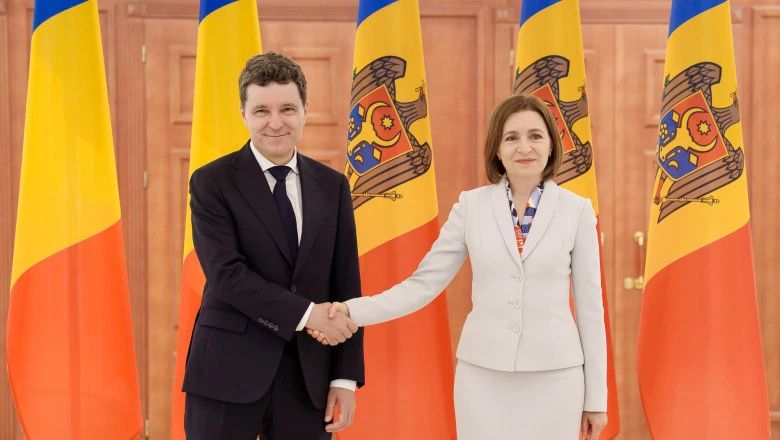 Nicușor Dan, Maia Sandu