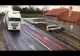 VIDEO Mașina unui șofer băut, care nu a acordat prioritate, proiectată într-o casă, după impactul cu un TIR