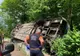 ULTIMĂ ORĂ: Autocar răsturnat, pe DN73! Trafic complet blocat (FOTO)