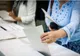 Râsu' - plânsu', la Săcele! Membră a comisiei, dezbrăcată în secție!