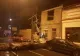 VIDEO+FOTO Efectele vântului puternic: trenuri blocate în stații, copaci doborâți și schele căzute peste mașini!