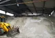 Prima intervenție cu material antiderapant, din acest sezon, pe un drum din municipiul Brașov