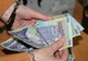 Salariul minim nu va mai fi impozitat din 2022 - Ce conține programul pilot privind salarizarea