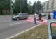 Tânăr aflat pe o trotinetă electrică, rănit într-un accident rutier