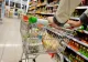 Speriați de valul de scumpiri, românii își fac deja provizii pentru sărbătorile de iarnă