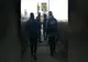 VIDEO Spărgător de locuințe reținut de polițiștii din Brașov