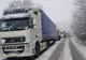 Mai multe TIR-uri au rămas blocate pe DN1, la Timișul de Sus, din cauza zăpezii. Trafic alternativ spre Ploiești
