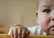 ADOPȚIA, O RANĂ DESCHISĂ ÎN ROMÂNIA: COPIII RĂMÂN BLOCAȚI ÎN SISTEM DIN CAUZA BIROCRAȚIEI