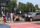 Semafor "pus la pământ" de un şofer băut! A fost rănit şi un biciclist!