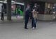 Persoană cu dizabilități bruscată în Gara Brașov (VIDEO)