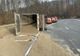 Un TIR răsturnat blochează traficul pe DN13