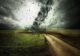 FURTUNI VIOLENTE în România - avertismentul meteorologilor: zonele lovite de caniculă și vijelii