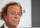 Julio Iglesias contestă acuzațiile de agresiune sexuală și cere clasarea plângerii în justiția spaniolă