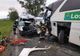 Accident mortal în zona localității Râșnov. Impact devastator între un autobuz cu pasageri și o camionetă